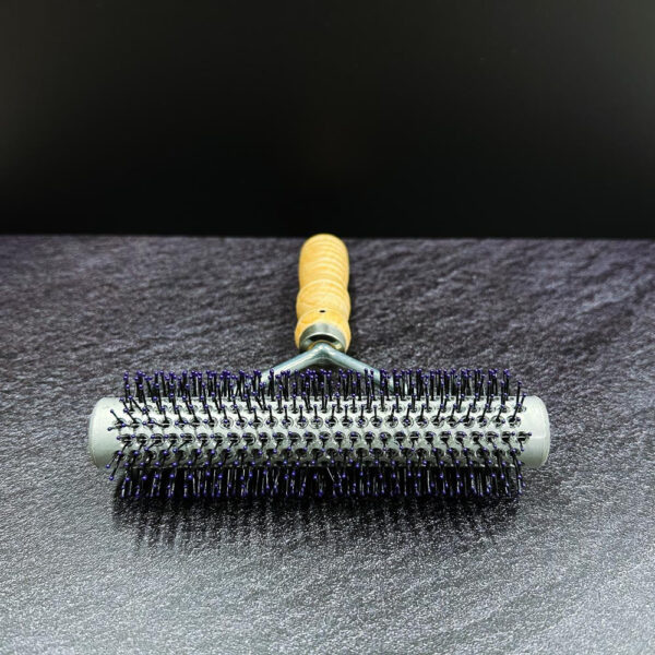 Wide Range Brush