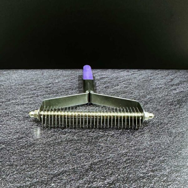 Shedding Comb